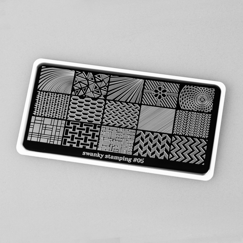 Пластина Swanky Stamping 05