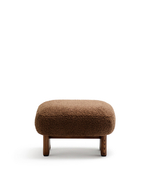 Пуф La Forma (ex Julia Grup) Cabana Taupe Boucle с ножками в отделке орех 65x55,4