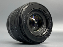 Canon RF 50mm F1.8 STM