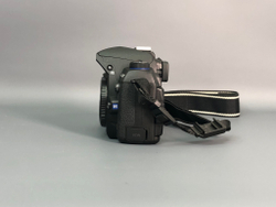 Olympus E30