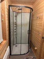 Душевая кабина Loranto NEO 100x100x(190+15) с низким поддоном 15см, прозрачное закаленное стекло 5 мм, задние стеклянные стенки белые, профиль черный-матовый (CS-21811-100)