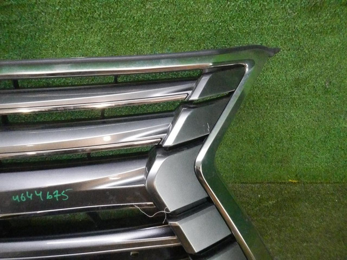 Решетка радиатора Lexus LX 3 (2015-2023)
