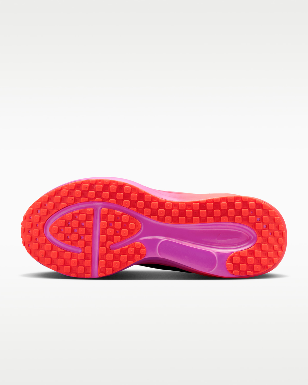 Женские кроссовки для бега по шоссе Nike Revolution 8 - Nike