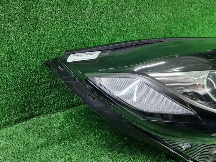 Фара правая Kia Sorento 3 UM Prime (2017-2020) LED