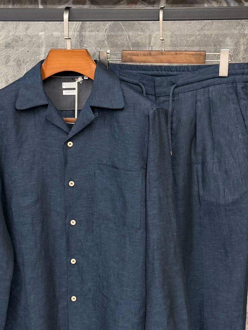 Льняной костюм Brunello Cucinelli