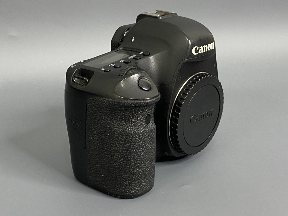 Canon EOS 6D 610000 кадров