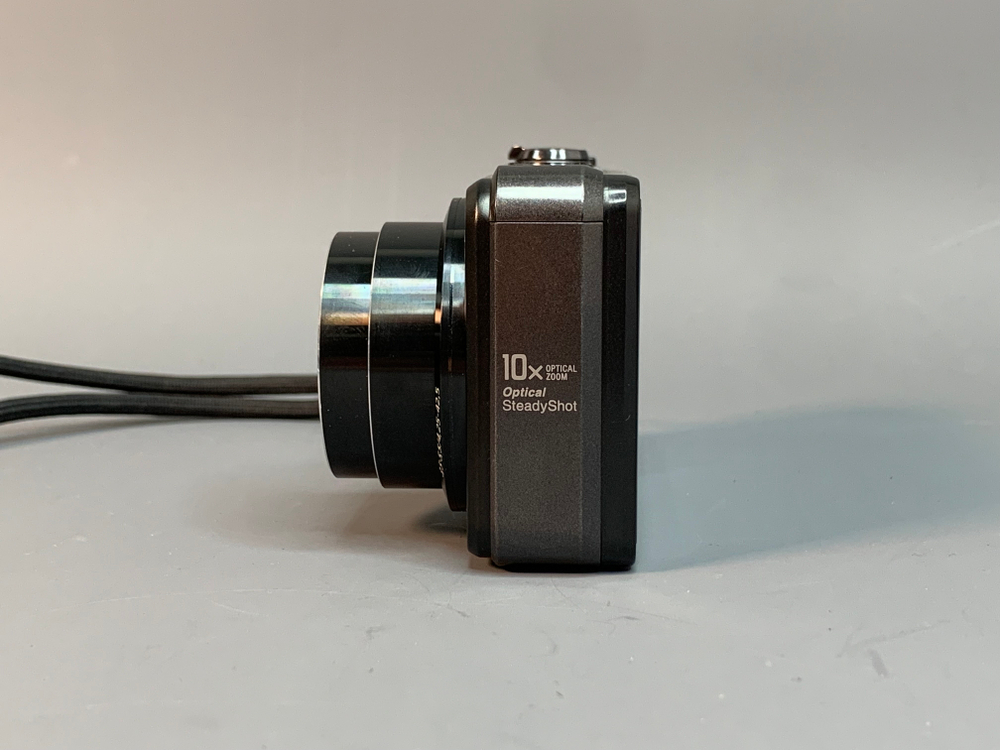 Sony Cyber-shot DSC-H70