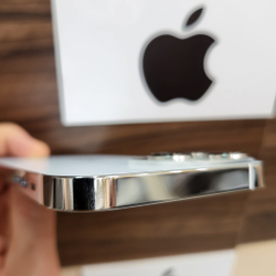 Корпус для iPhone XR в стиле iPhone 14Pro (цвет: Silver-White - серебристо-белый)
