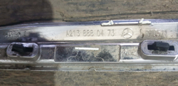 Молдинг решетки радиатора Mercedes E (W213) 16-20 Б/У Оригинал A2138880473