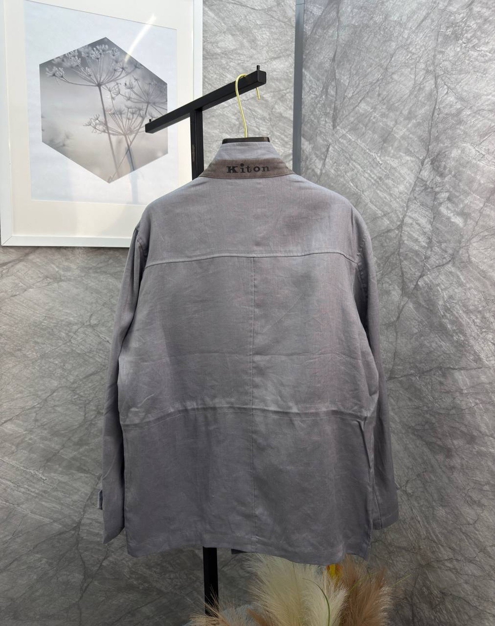 Льняная ветровка Kiton