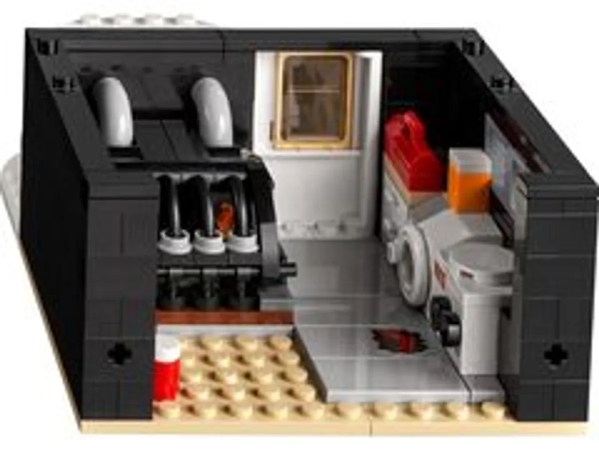 LEGO Ideas: Home Alone (21330)