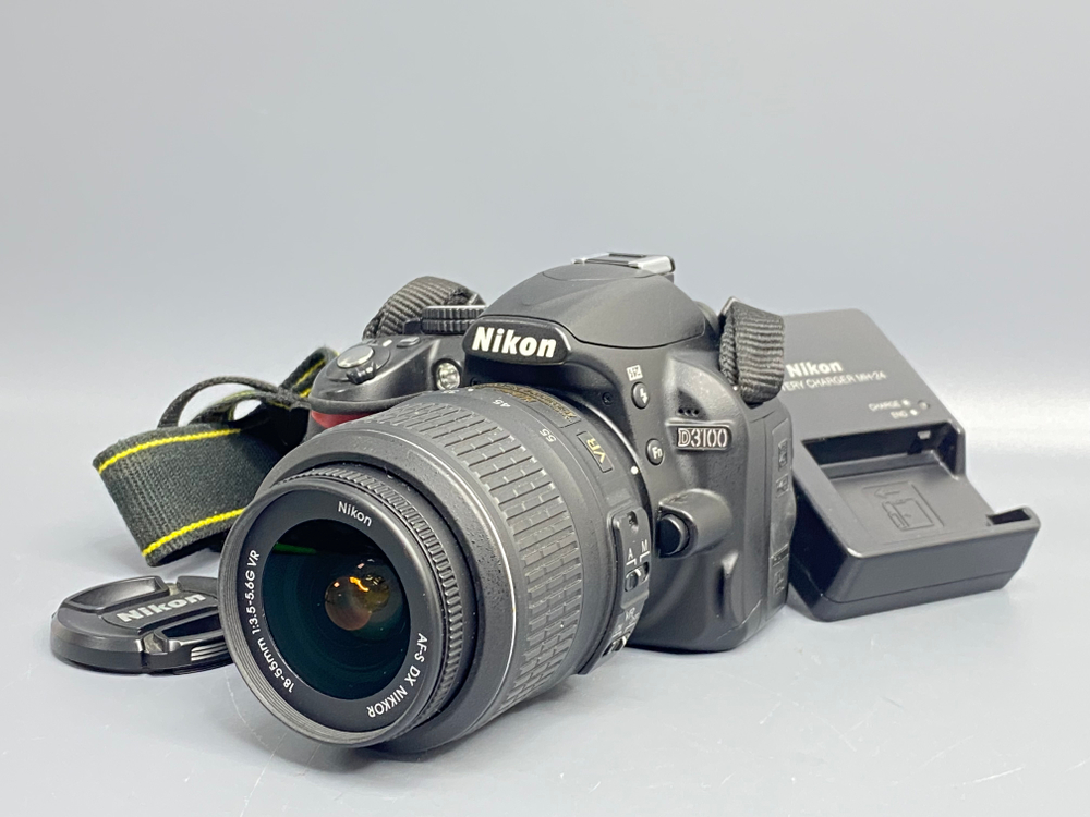 Nikon D3100 kit 18-55mm 3.5-5.6G VR