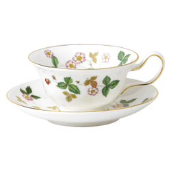 Чашка чайная с блюдцем 177мл Wedgwood Земляника
