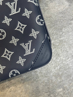 Сумка через плечо/мессенджер Louis Vuitton Trio