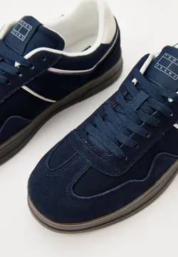Кроссовки мужские TOMMY JEANS THE GREENWICH SUEDE
