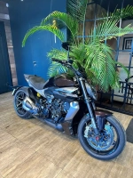 Ducati XDiavel, 2025 баклажан 757 км