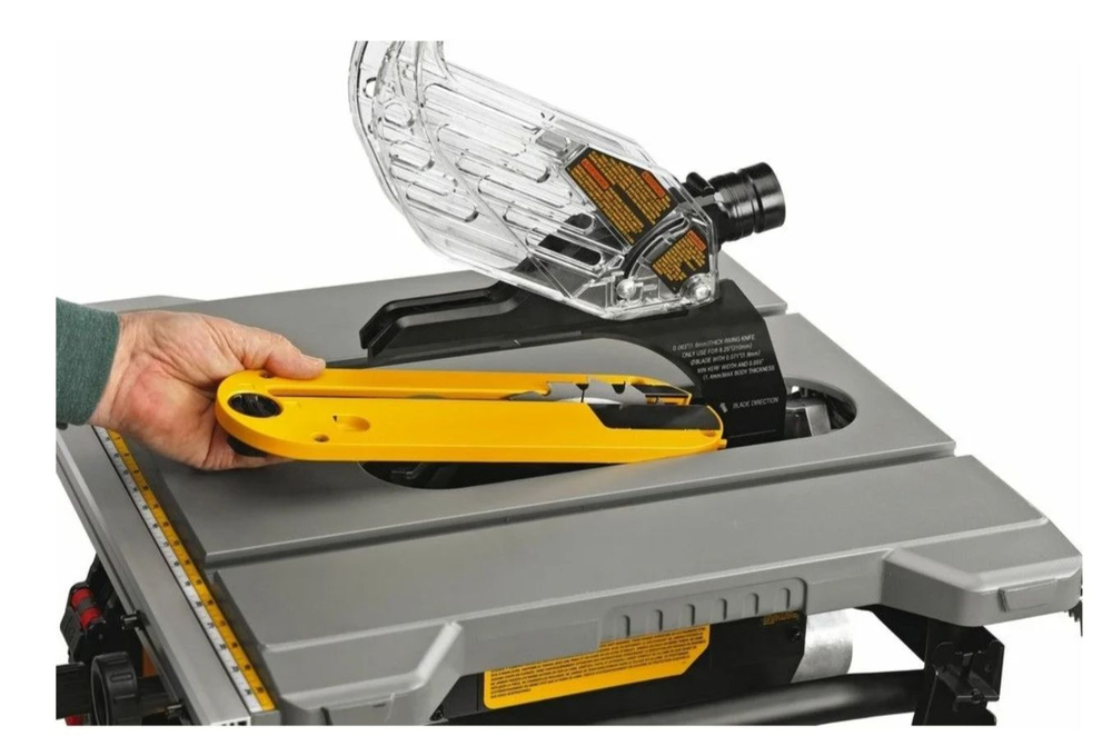 Настольная пила 1850 Вт, 5800 об/мин, диск 210x30 мм DEWALT DWE7485-QS