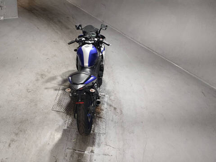 Yamaha YZF-R25 2015