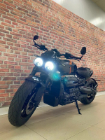 Triumph Rocket 3 R, 2026