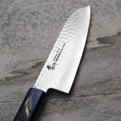 Sakai Takayuki Нож сантоку Urushi VG-10 17 см EAN 4582226418006