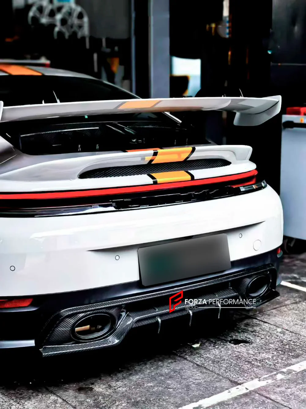 Карбоновый задний диффузор для PORSCHE 911 992.2 CARRERA 2025+