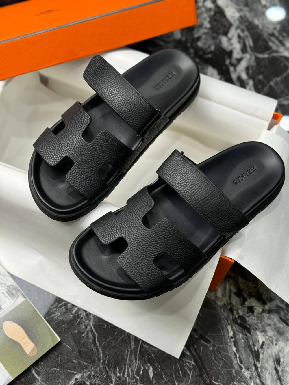 Шлепанцы Hermes