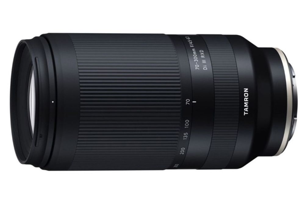 Объектив Tamron 70-300mm F/4.5-6.3 Di III RXD Sony E