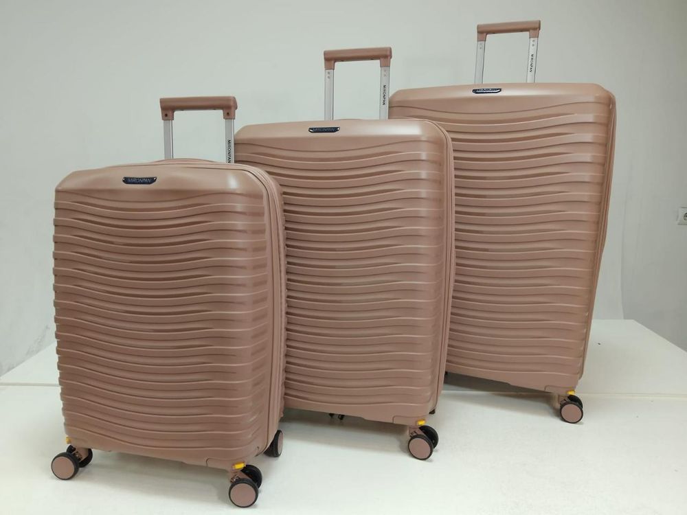 Средний чемодан Mironpan Model 84, Бежевый, с расширителем, M+