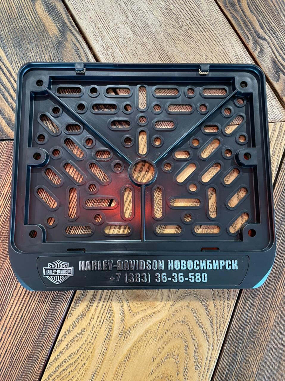 Номерная рамка Harley-Davidson