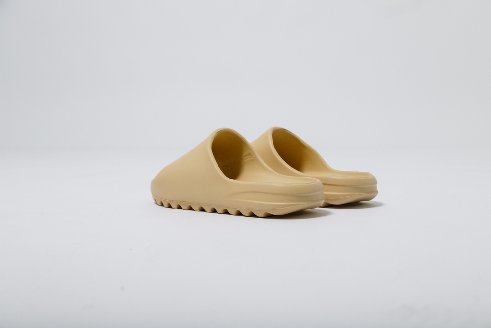 Тапочки YEEZY SLIDE (капуч.)