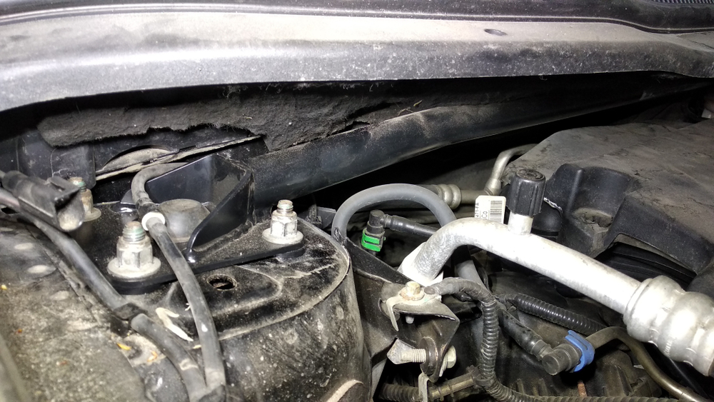 Распорка передних стоек Ford Explorer 5 (ПОД ЗАКАЗ)