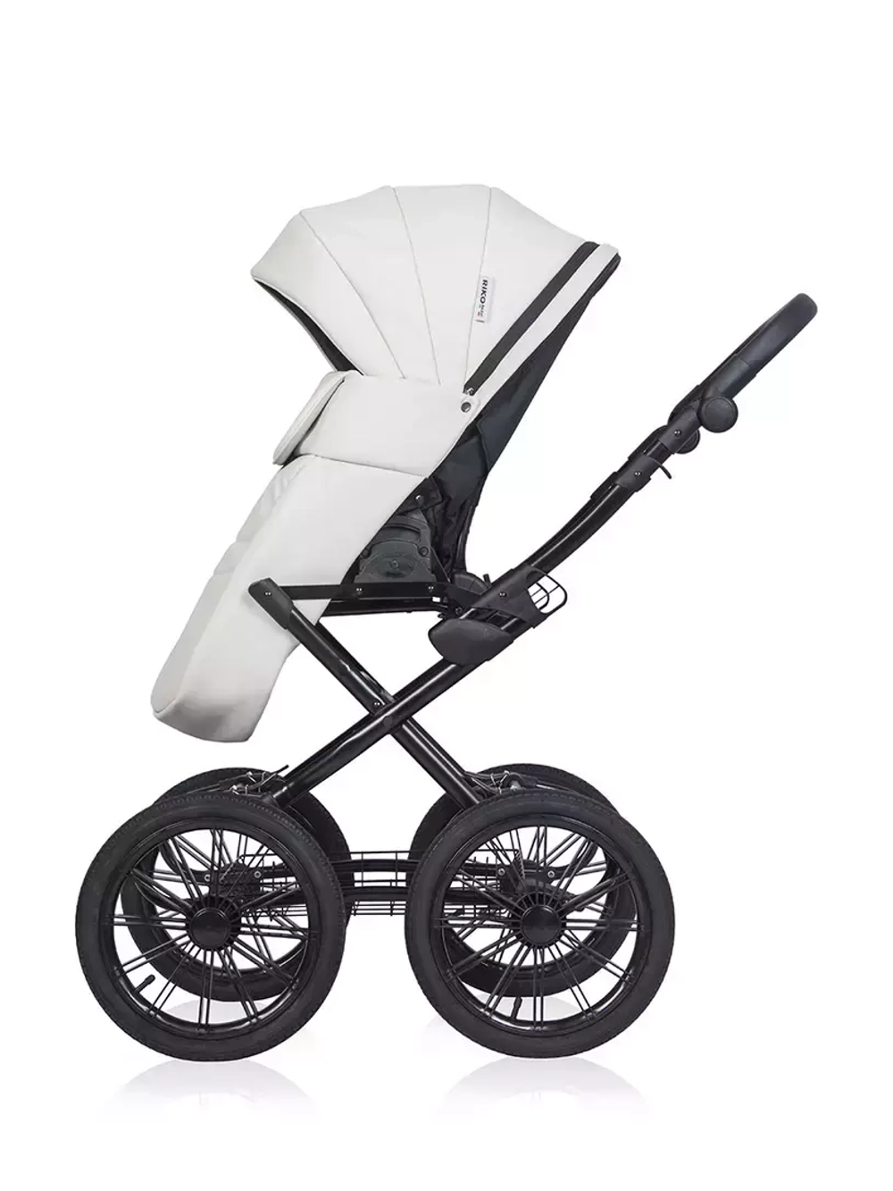 Коляска  MONTANA ECCO Prestige (2 в 1) (RIKO BASIC) 11 White (белый)