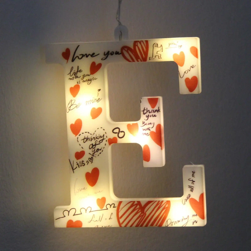 Гирлянда для дома БАХРОМА «LOVE» ш2,5м* в0,45/0,65м 90 ламп LED, прозрачн.пров, 8 режимов, IP-20, Теплый белый (возможность соединения)