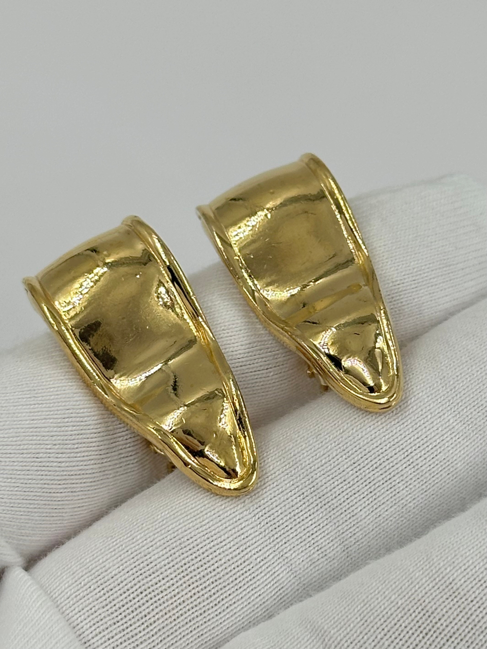 Клипсы Givenchy