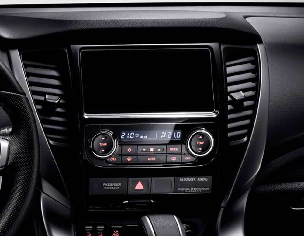 Topway TS18 2+32GB 8 ядер для Mitsubishi Pajero IV 2019-2020