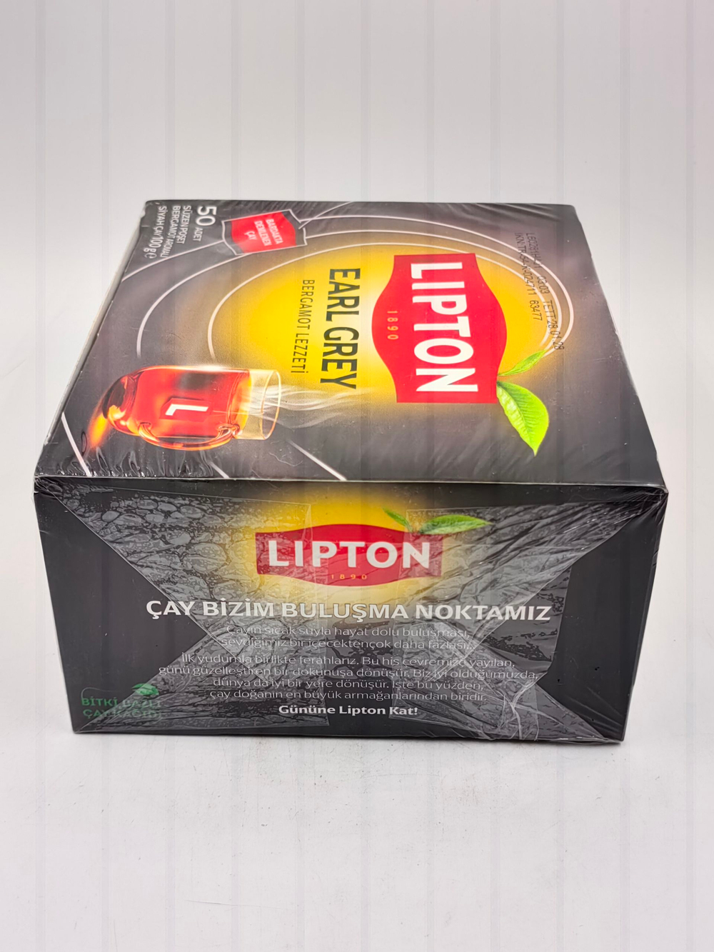 Чай черный Lipton Earl Grey с бергамотом 50 пакетиков 100 г (Турция)