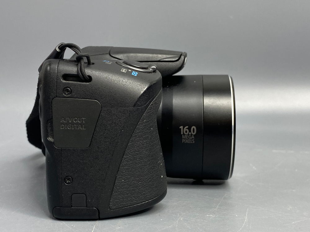 Canon PowerShot SX400 IS