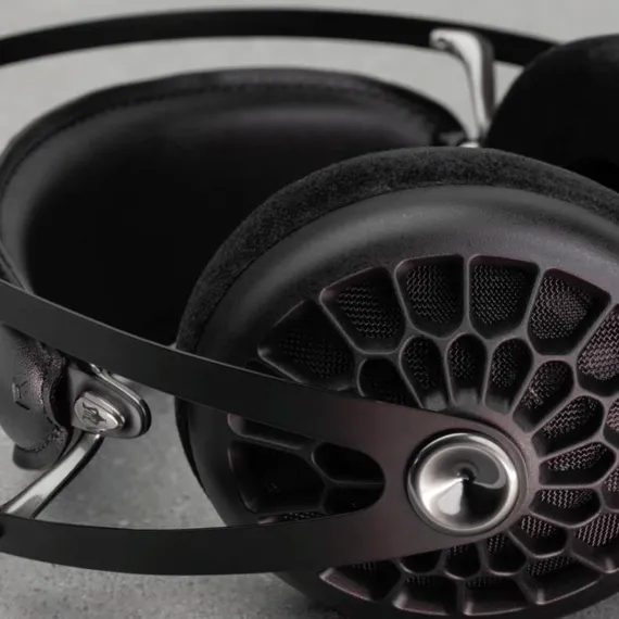 Meze 105 AER Black