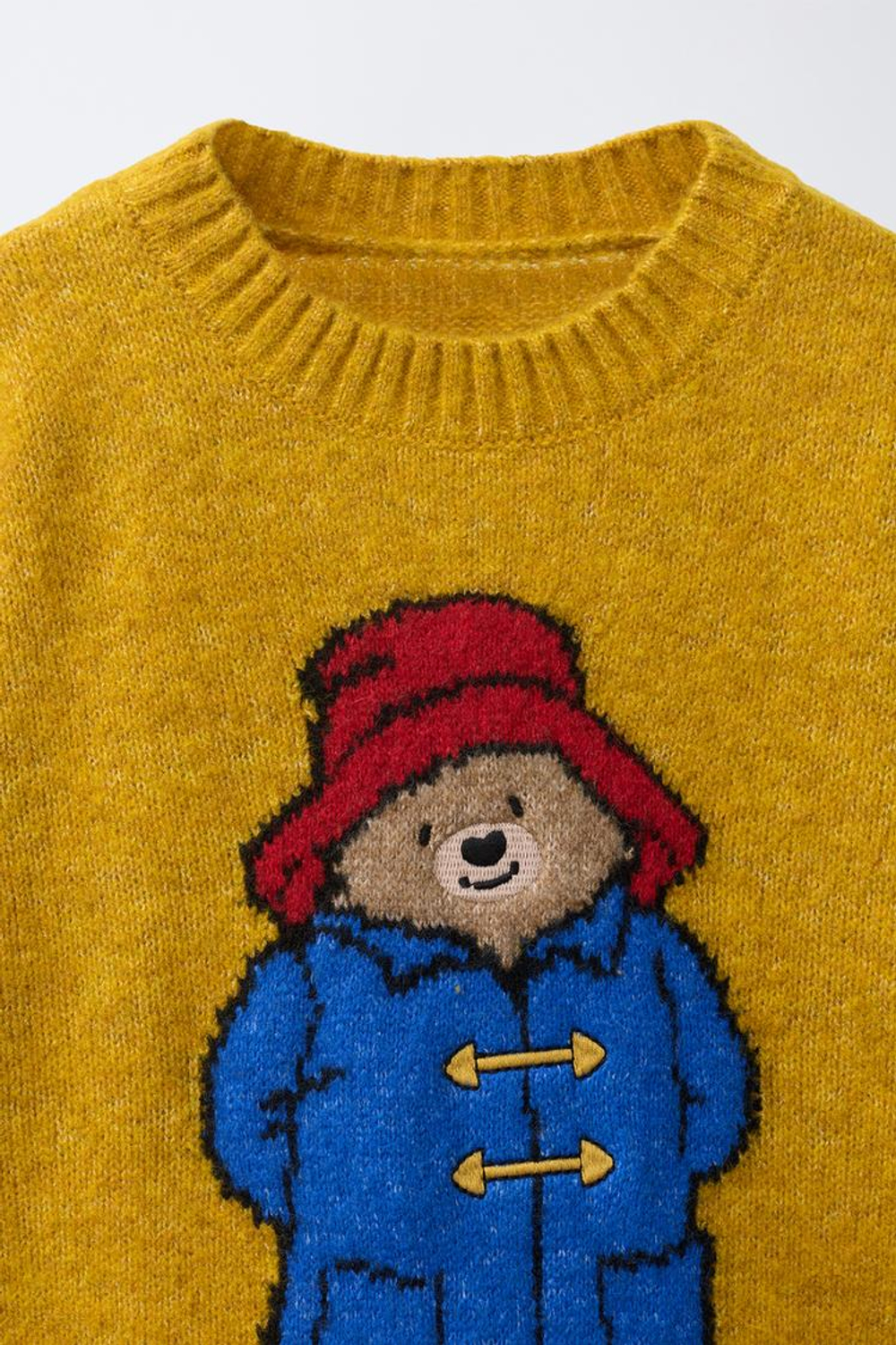 ZARA ТРИКОТАЖНЫЙ СВИТЕР SOFT TOUCH С ПРИНТОМ PADDINGTON™, ГОРЧИЧНЫЙ