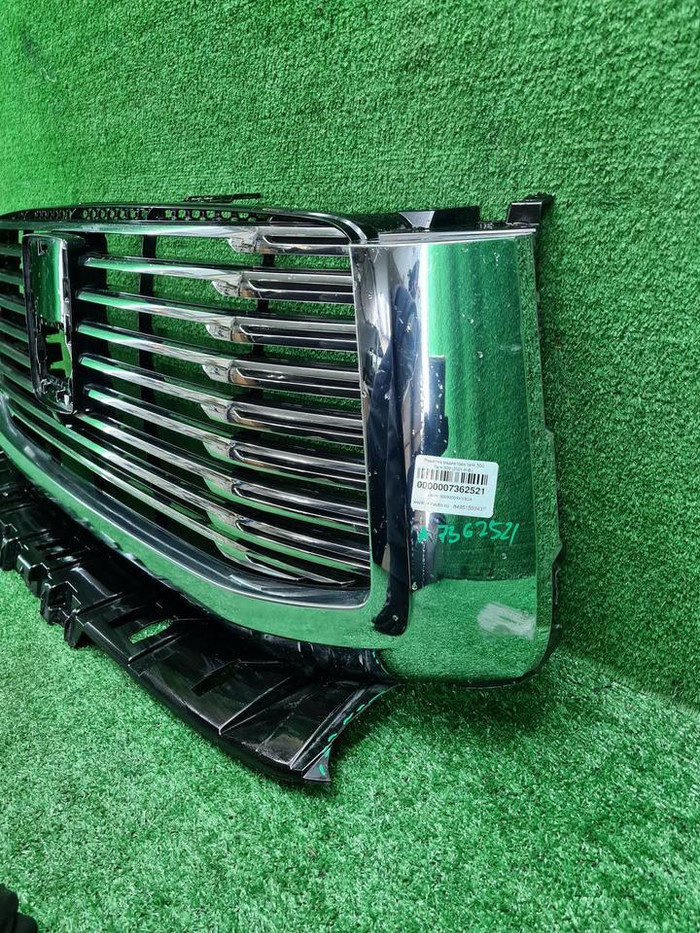 Решетка радиатора Tank 500 (2021-н.в.)