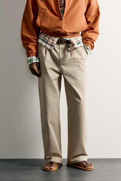 БРЮКИ ЧИНОС RELAXED FIT СО СКЛАДКАМИ — ZARA · 2003/302