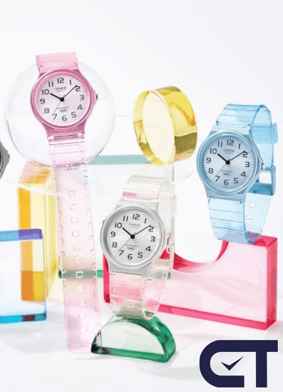 CASIO MQ-24S-8B — классические аналоговые часы в прозрачном чёрном корпусе