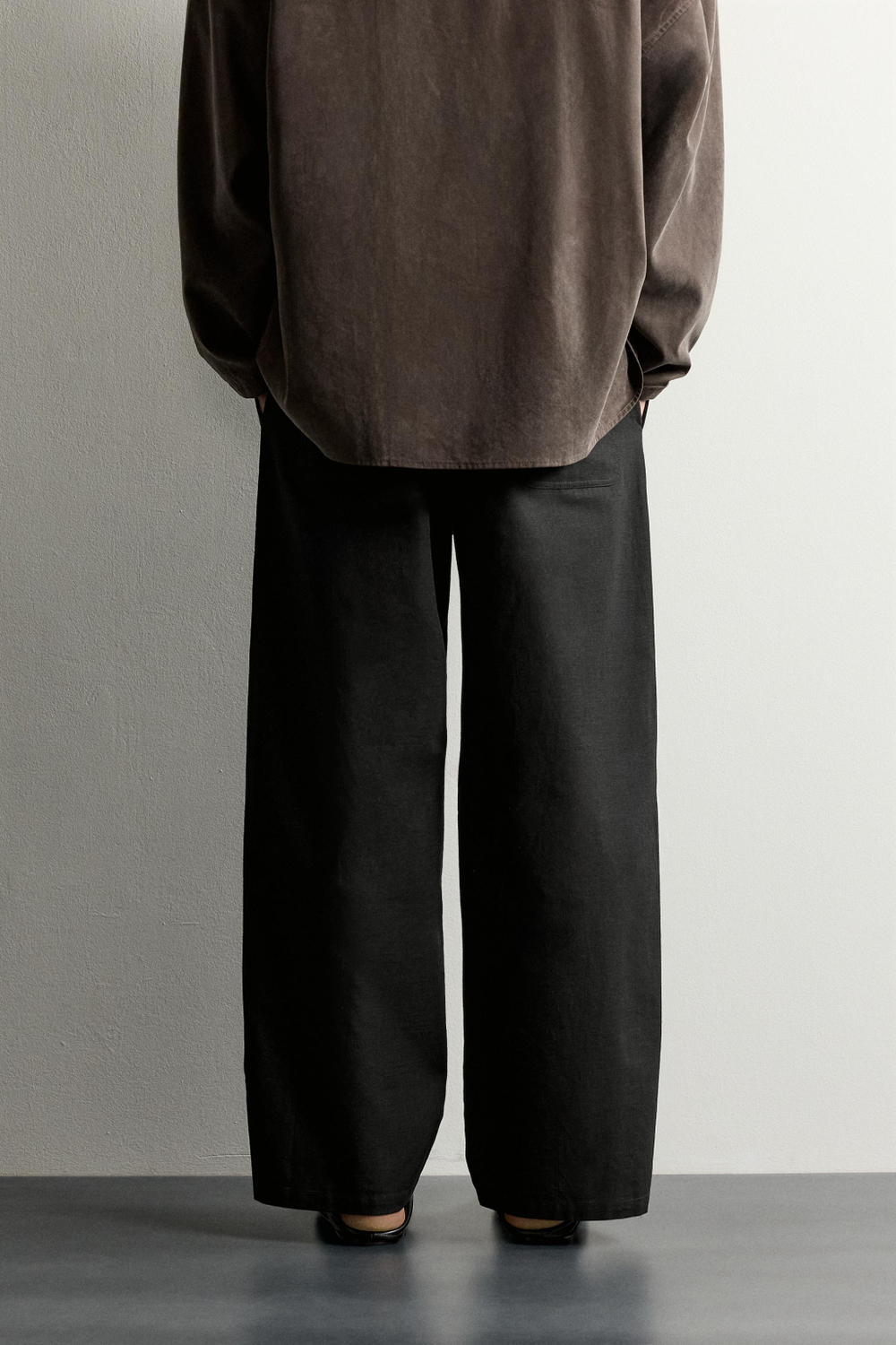 БРЮКИ RELAXED FIT С ПУГОВИЦАМИ — ZARA