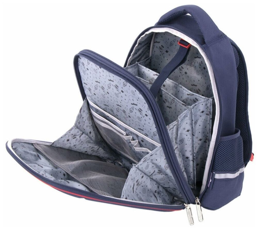 Ранец ЮНЛАНДИЯ LIGHT, 2 отделения, "Sneakers", 38х29х16 см, 228793