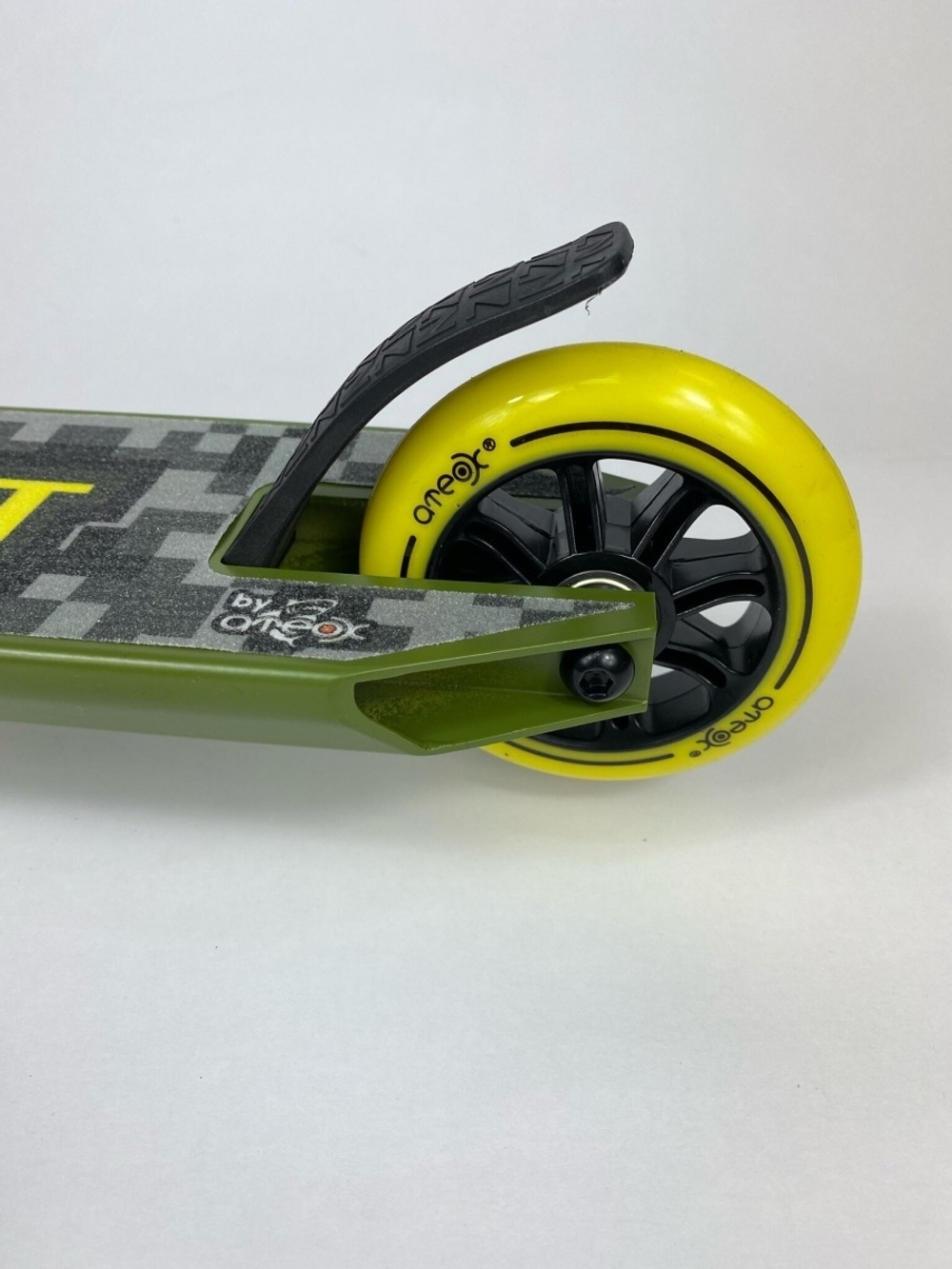 Трюковой самокат Ateox Combat Camo/Yellow 2021
