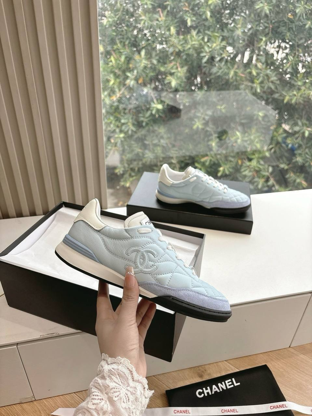 Кроссовки Chanel