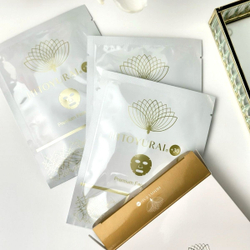 Омолаживающая маска с фуллеренами и пептидами HITOYURAI +30 Premium Face Mask