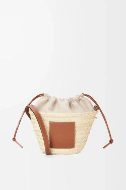 Loewe Сумка-корзинка на завязках из пальмовых листьев и телячьей кожи, натуральный/коричневый