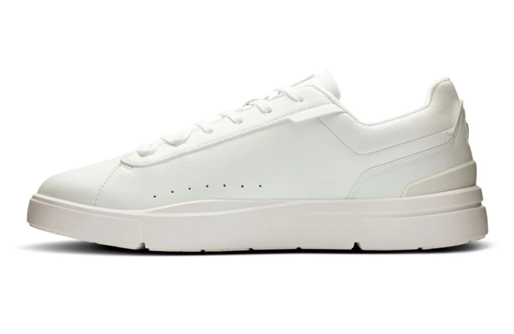 Женские кроссовки On The Roger Advantage - white/white