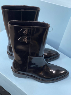 Сапоги Prada